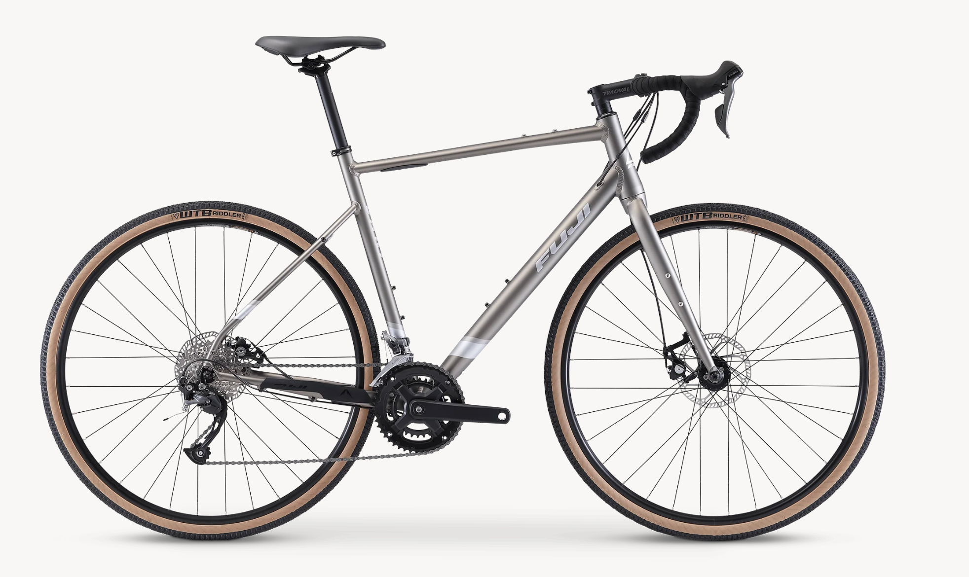 gravel bike fuji Jari 2.5 – Aluminum Frame, Claris 2×8 Trekking 7 SE Ultra wearables collection Option:Only Shift Knob aero inspired Fuji Jari