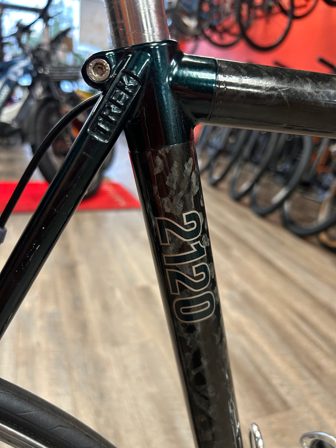 1996 Trek 2120 Carbon Road Bike – USA Made • 58 cm • 3×8 Shimano 105 • Rebuilt