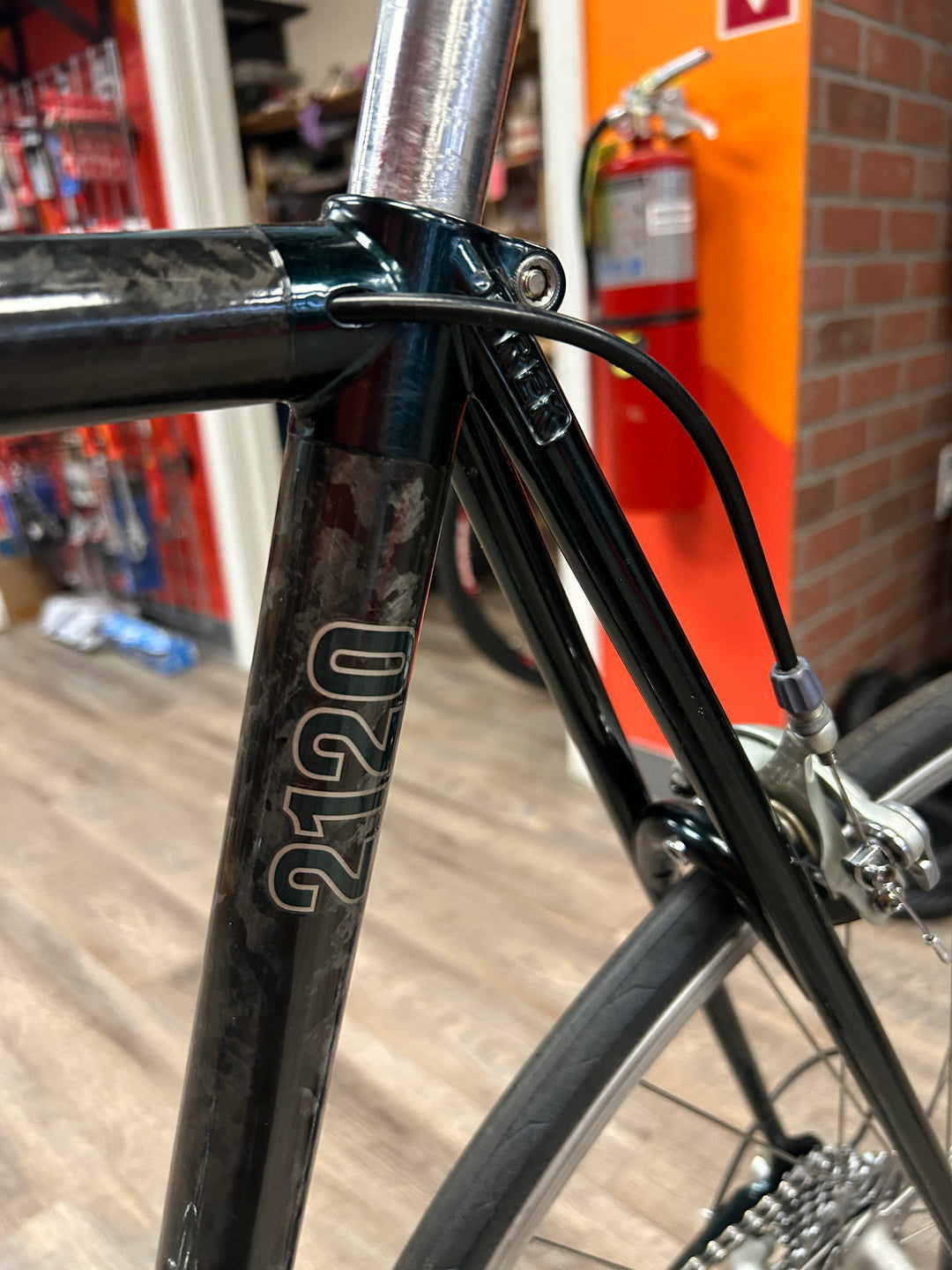 1996 Trek 2120 Carbon Road Bike – USA Made • 58 cm • 3×8 Shimano 105 • Rebuilt