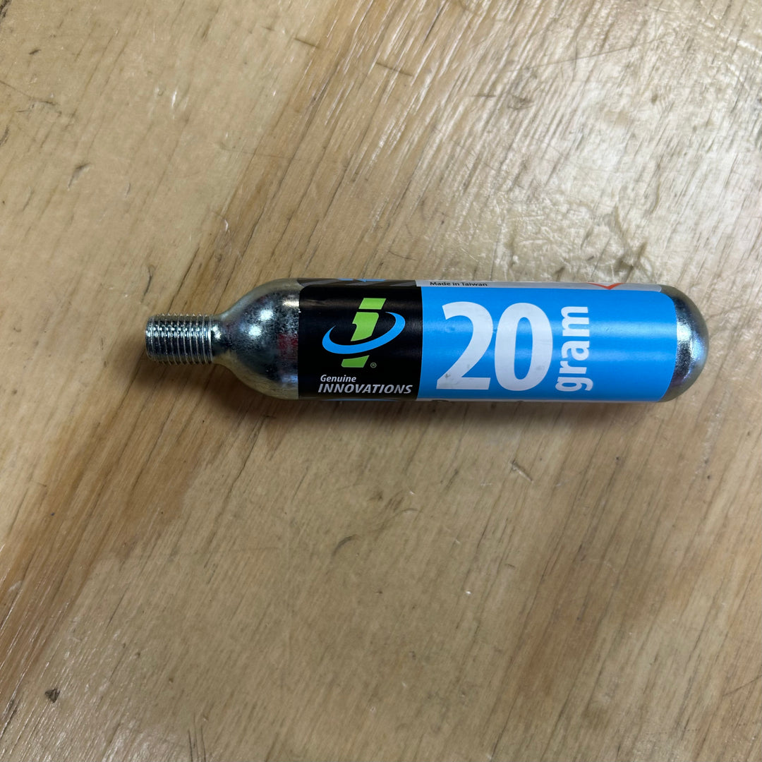 Genuine Innovations CO₂ Refill Cartridge – Threaded