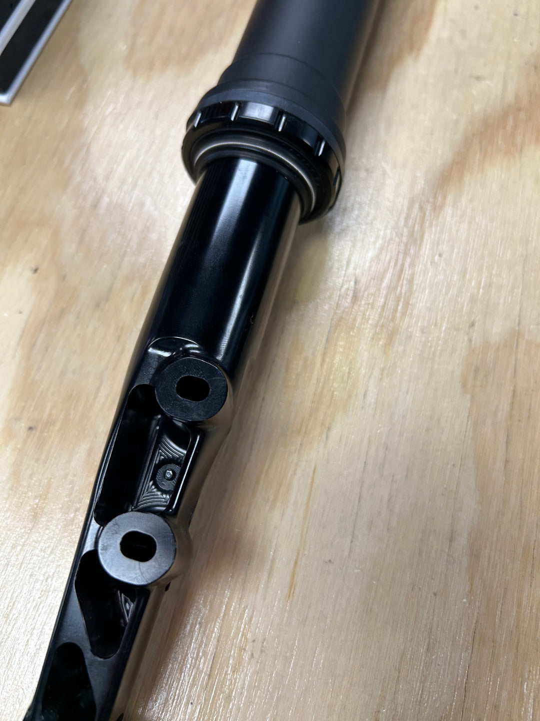 Cane Creek Invert CS Gravel Fork w/ Climb Switch — 30mm Travel — Demo / Lightly Used