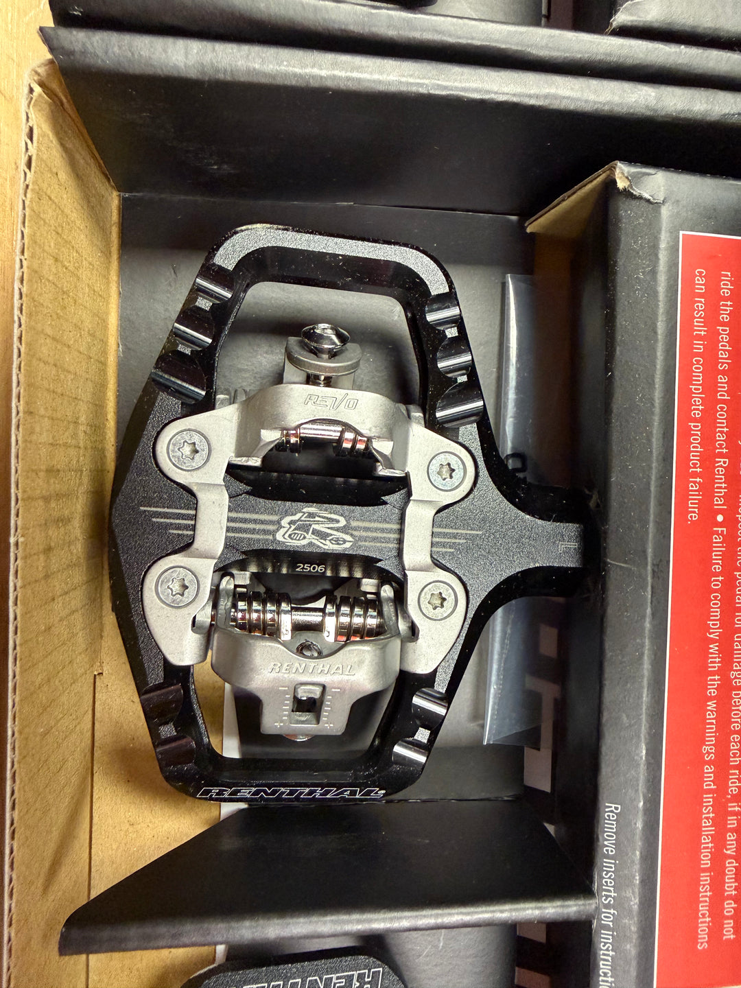 Renthal Revo-TRC Pedals Black