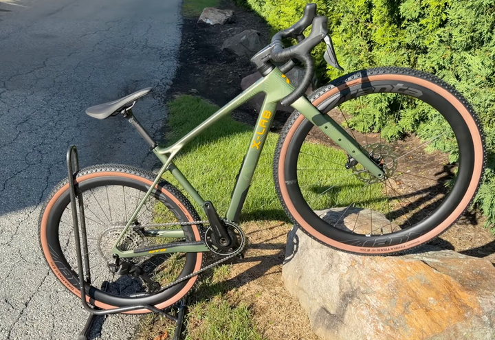 X-Lab GT8 Gravel Bike - Shimano GRX Di2, Power Meter, Branta C45 Carbon Wheels